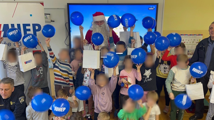 Slika /PU_ZG/slike/PUZ/2023/prosinac/Sigurne  blagdane/Foto 1-1.jpg